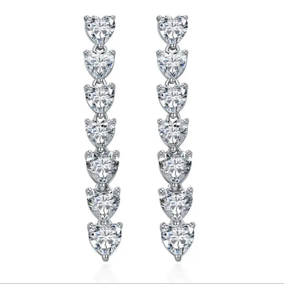Stunning Hearts, Simulated Diamonds, White Gold Plated, Cubic Zirconia Earrings - Picture 10 of 13